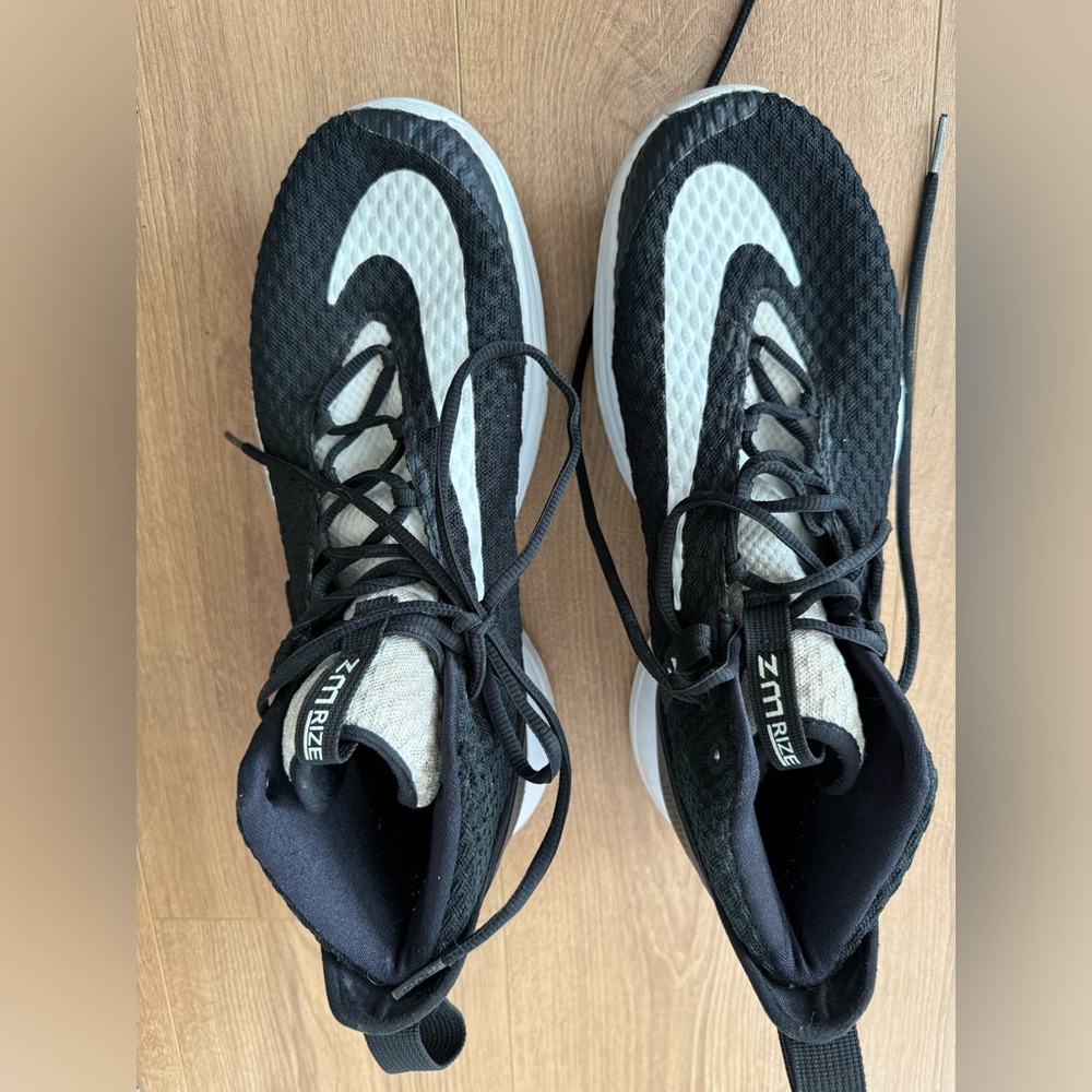 Nike zoom Rize TB